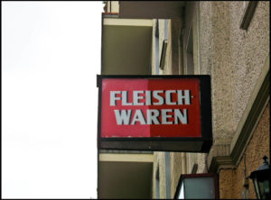 Schild "Fleischwaren"