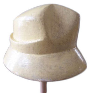 alte Hutform für Damenhut aus Holz