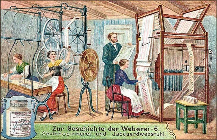Sammelbild: Seidenspinnerinnen und Weberin an Jacquardwebstuhl - 1906