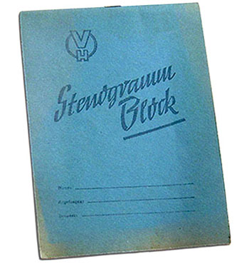Farbfoto: alter Stenogramm Block ~1960, DDR